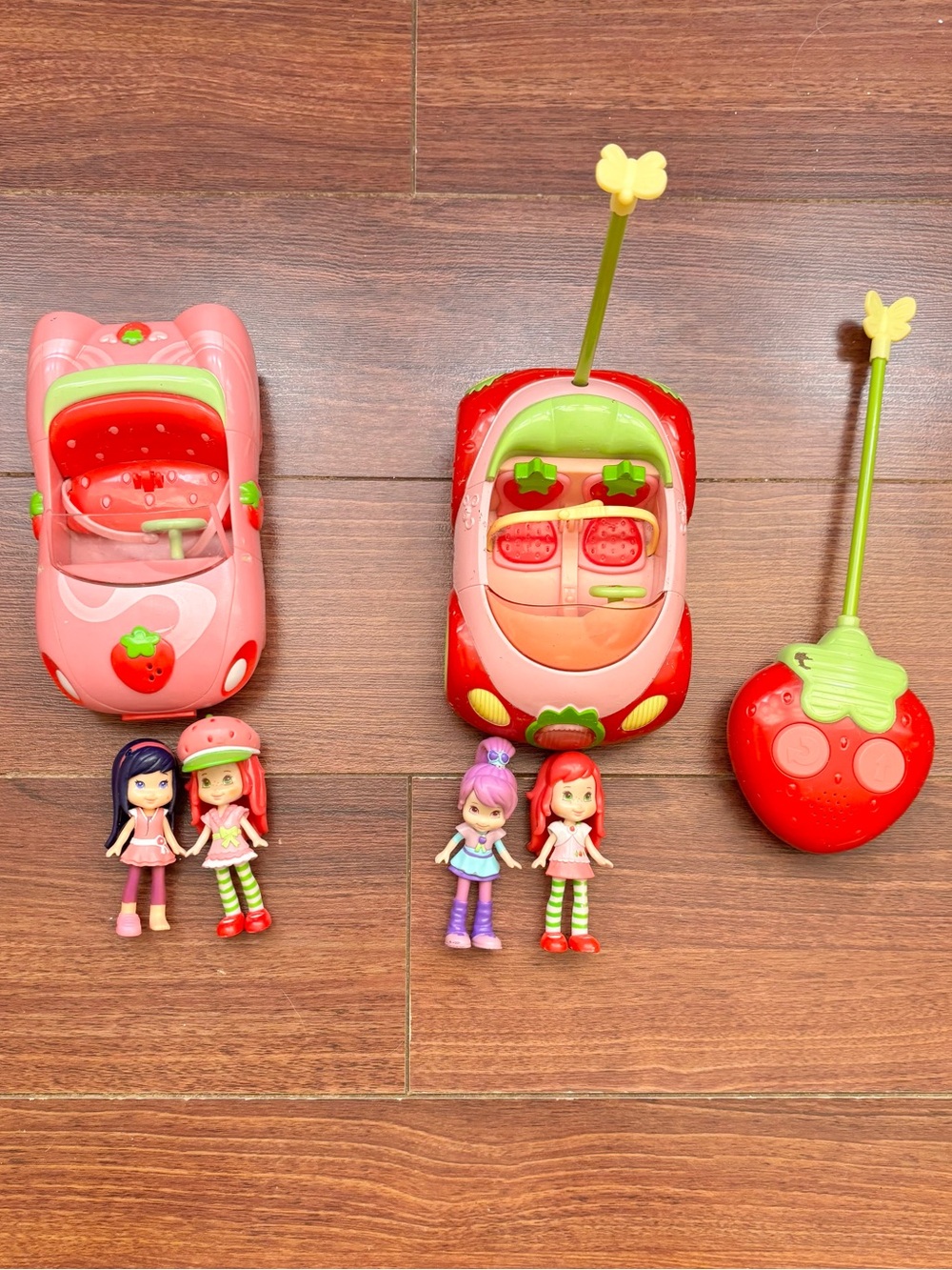 Strawberry Shortcake Cars Hasbro